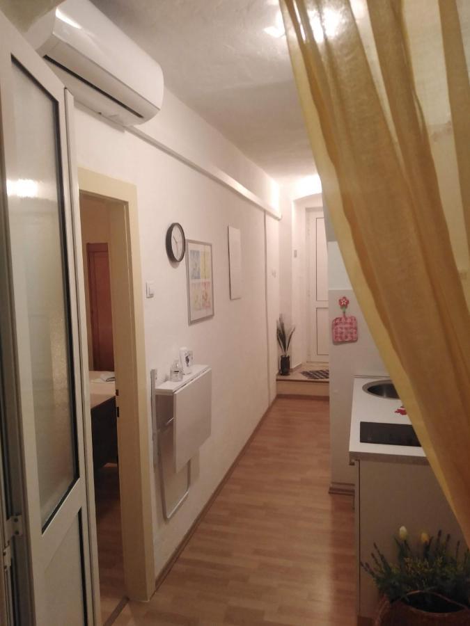 Apartment Nada Povlja  Ngoại thất bức ảnh