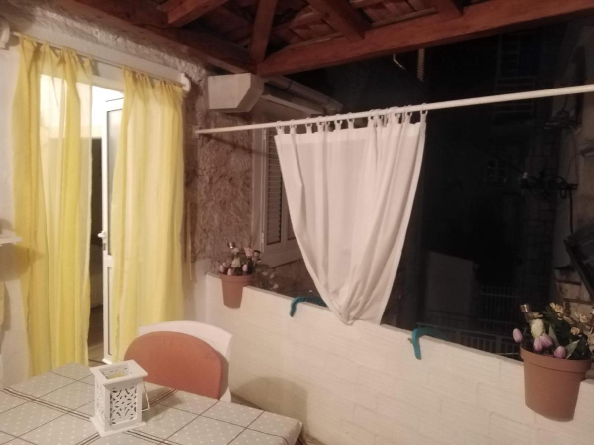 Apartment Nada Povlja  Ngoại thất bức ảnh