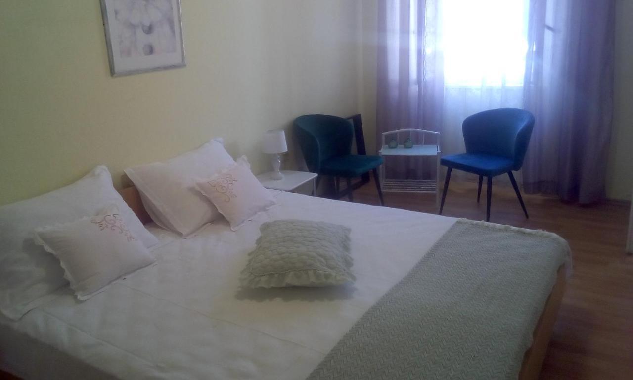 Apartment Nada Povlja  Ngoại thất bức ảnh